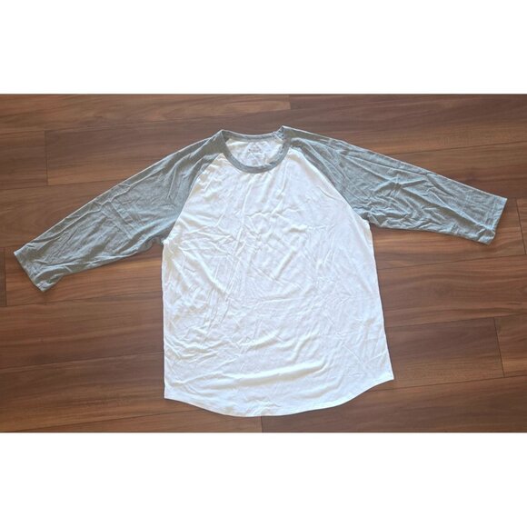 True Classic 3/4 Sleeve Two tone Crew Neck Shirt White & Gray Men Size XL NEW - Picture 2 of 5